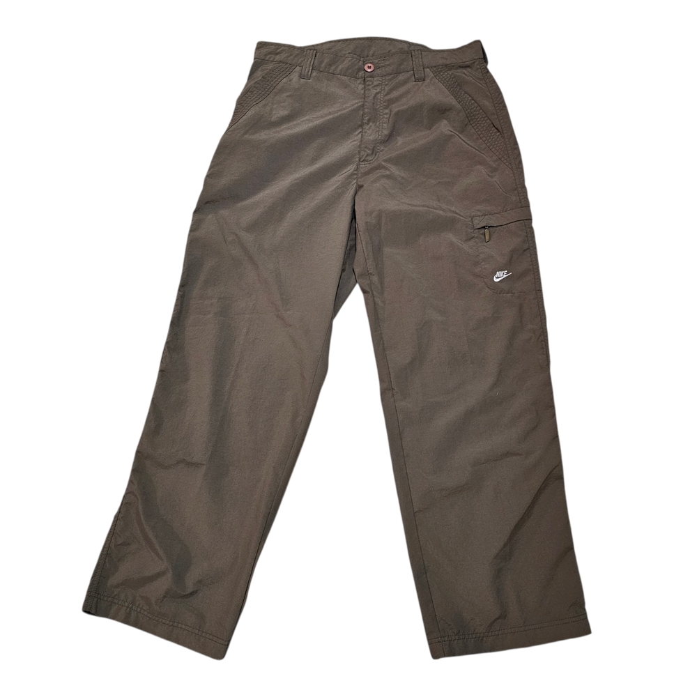 Nike Men's Brown Cargo Pants - Relaxed Fit